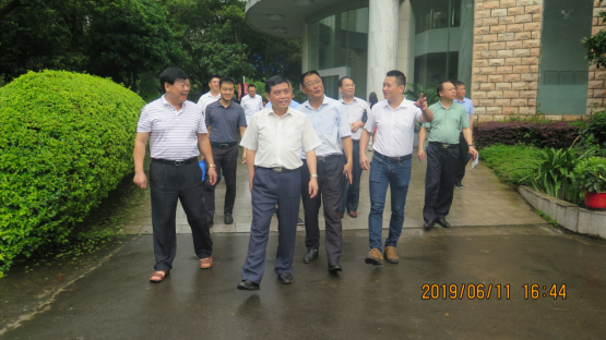 省市場監督管理局副局長、省藥品監督管理局局長俞開海 一行蒞臨我司檢查指導工作